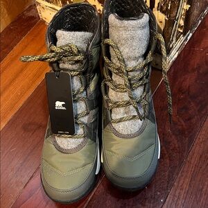 Sorel Olive and Charcoal Lace-Up Boots